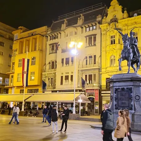 Kuharic * Zagreb